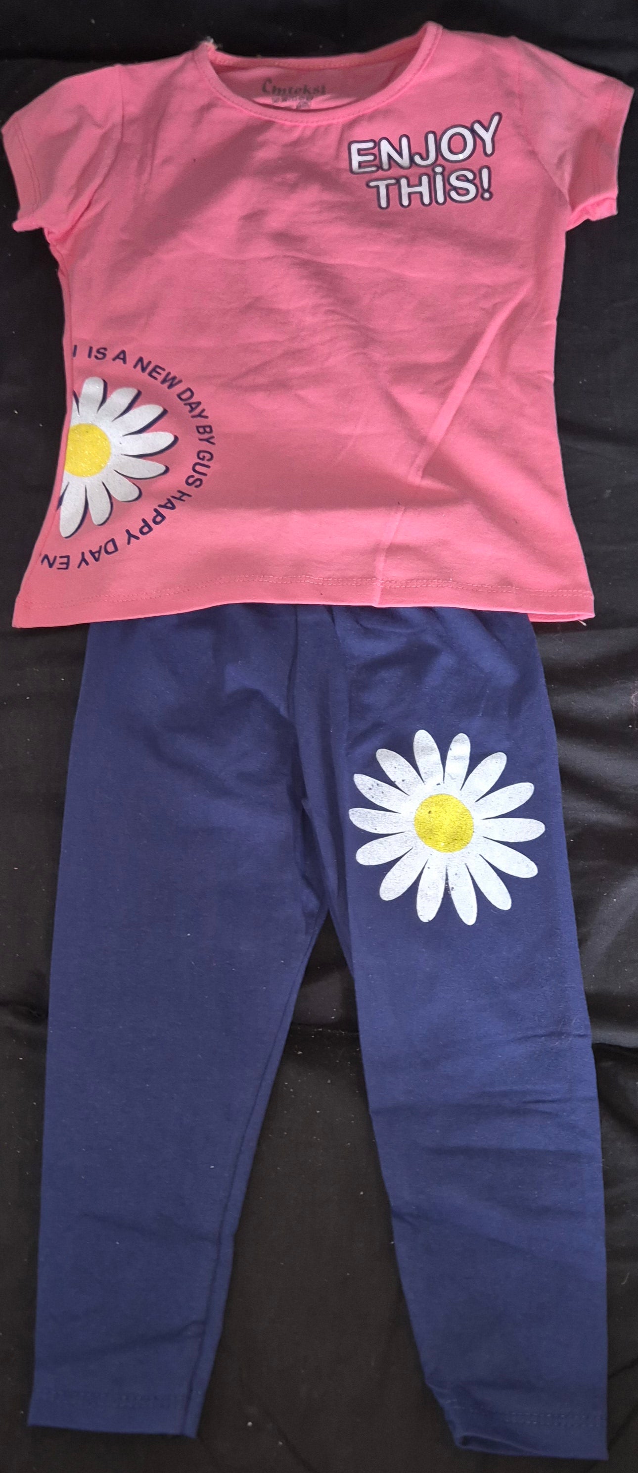 Trousers + t-shirt set